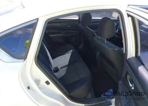 2018 Nissan Altima 2.5 Sr из США, поврежденный, VIN 1N4AL3AP1JC291980